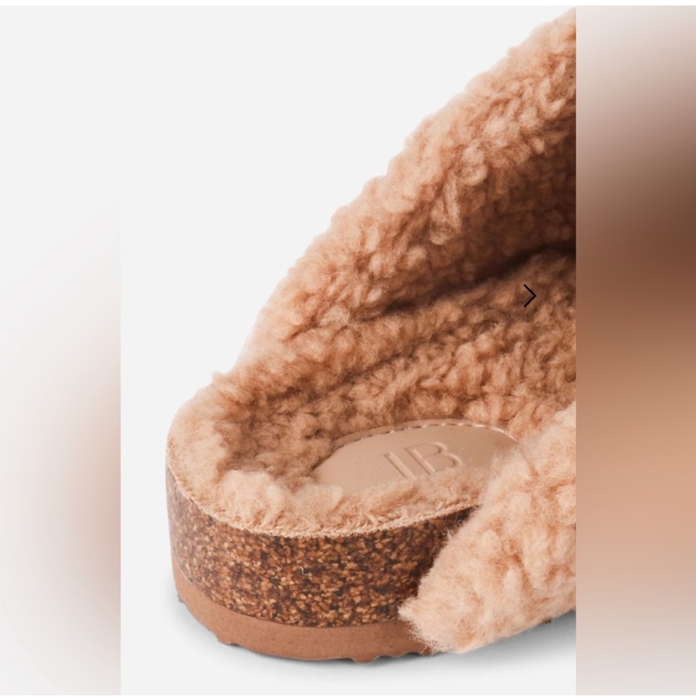INTENTIONALLY BLANK Tan Apres Slipper - Picture 3 of 8